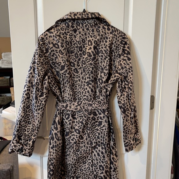 Stunning Rain Coat size Large - Picture 6 of 12